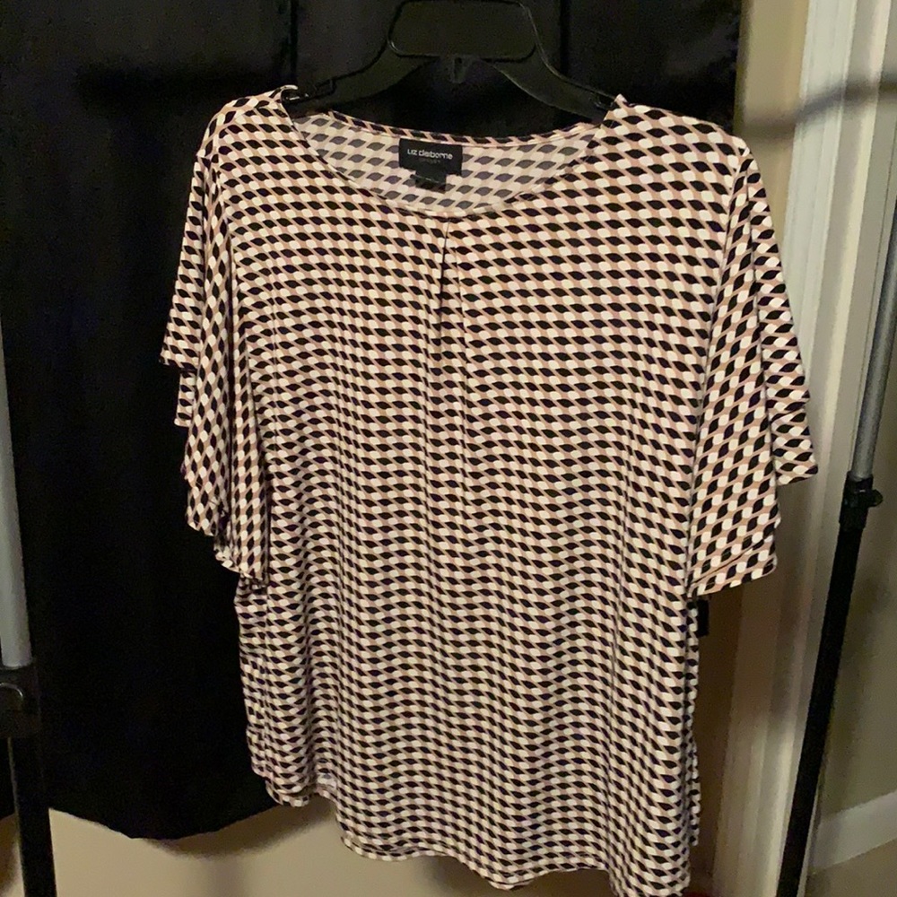 Short sleeve ladies blouse